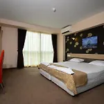 Otel Hotel City 2*