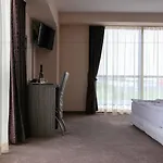Otel Hotel City 2*