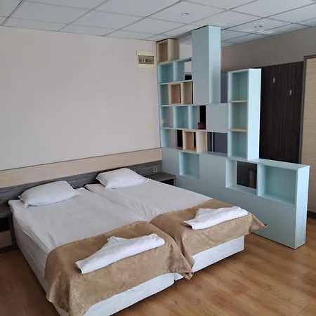 Hotel City Hotel