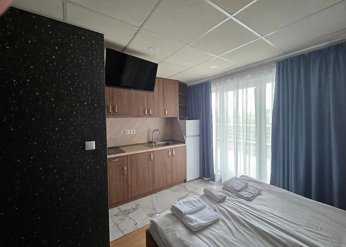 Hotel City בורגאס