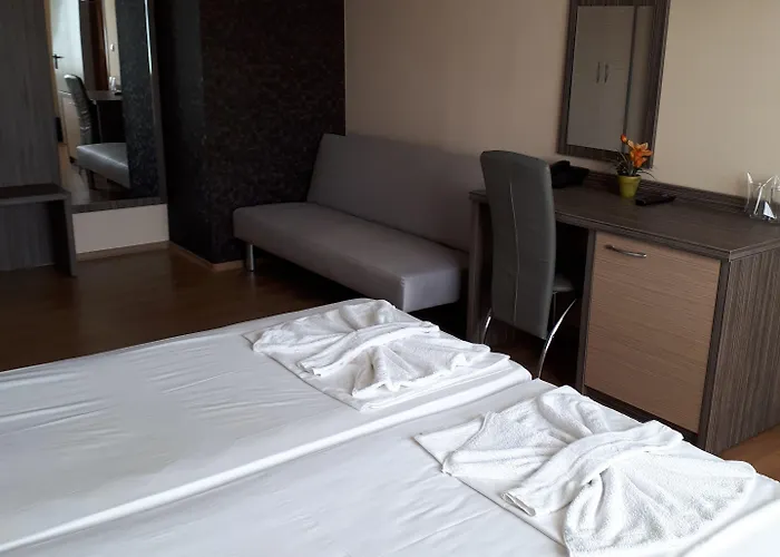 Hotel City 2* בורגאס