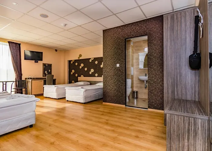 מלון Hotel City בורגאס