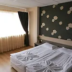 Hotel City 2* Burgas City
