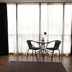 Hotel City 2*