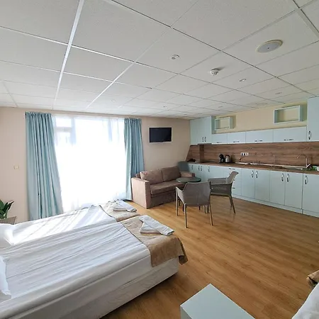 Hotel City Hotel 2*