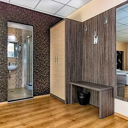 Hotel City